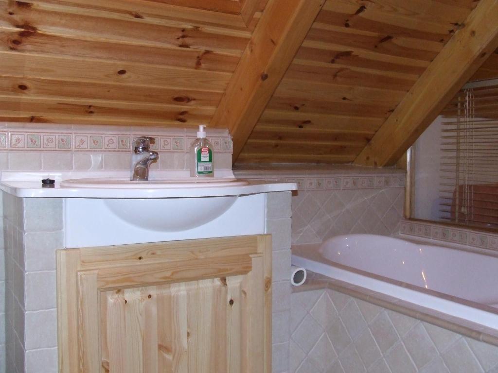 Gasthuis Csato Vendeghaz 4*